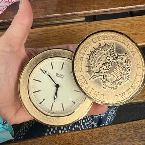 SEIKO Quartz Twenty Dollar Coin Alarm Clock Vintage Collectible not tested